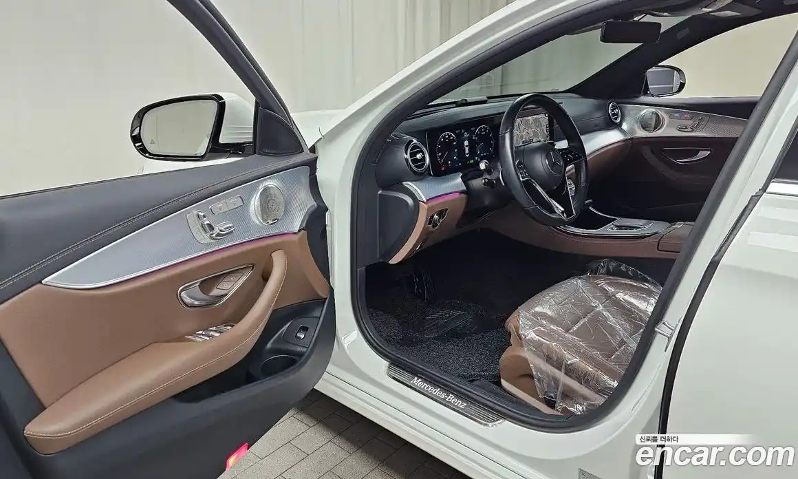 Mercedes-Benz E-Class 2021 2.0 гидро, фото 10