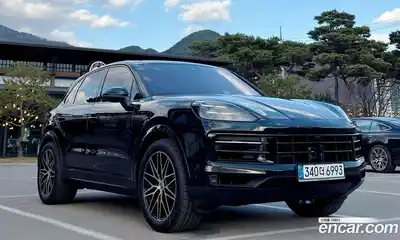 Porsche Cayenne, 2025