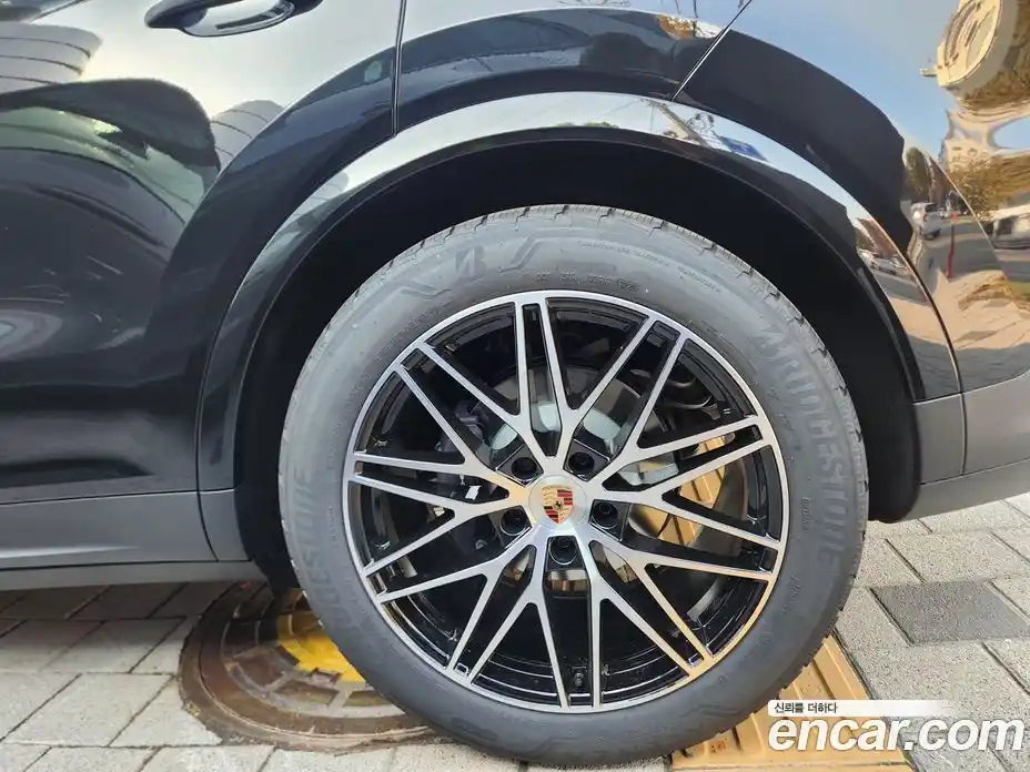 Porsche Cayenne 2025 3.0 гидро в Москве № 824102, фото 13