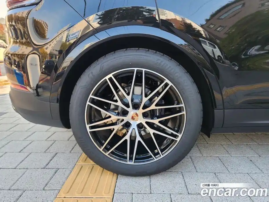 Porsche Cayenne 2025 3.0 гидро в Москве № 824102, фото 14