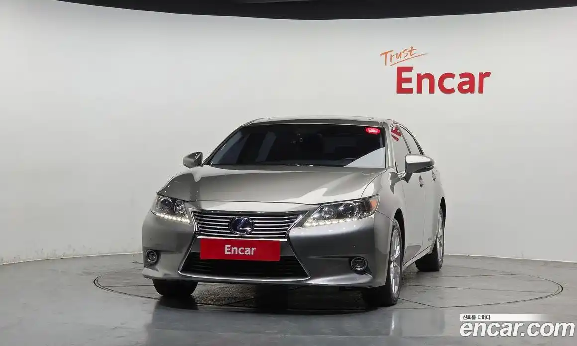 Lexus ES 2015 2.5 гидро в Москве № 825875, фото 3