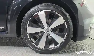 Volkswagen Beatle 2014 2.0 гидро в Москве № 896240, миниатюра 5