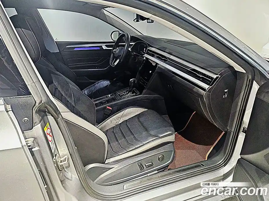 Volkswagen Arteon 2023 2.0 гидро в Москве № 896330, фото 14
