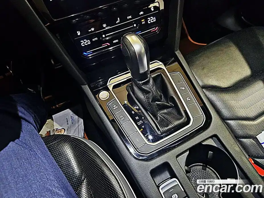 Volkswagen Arteon 2023 2.0 гидро в Москве № 896330, фото 9