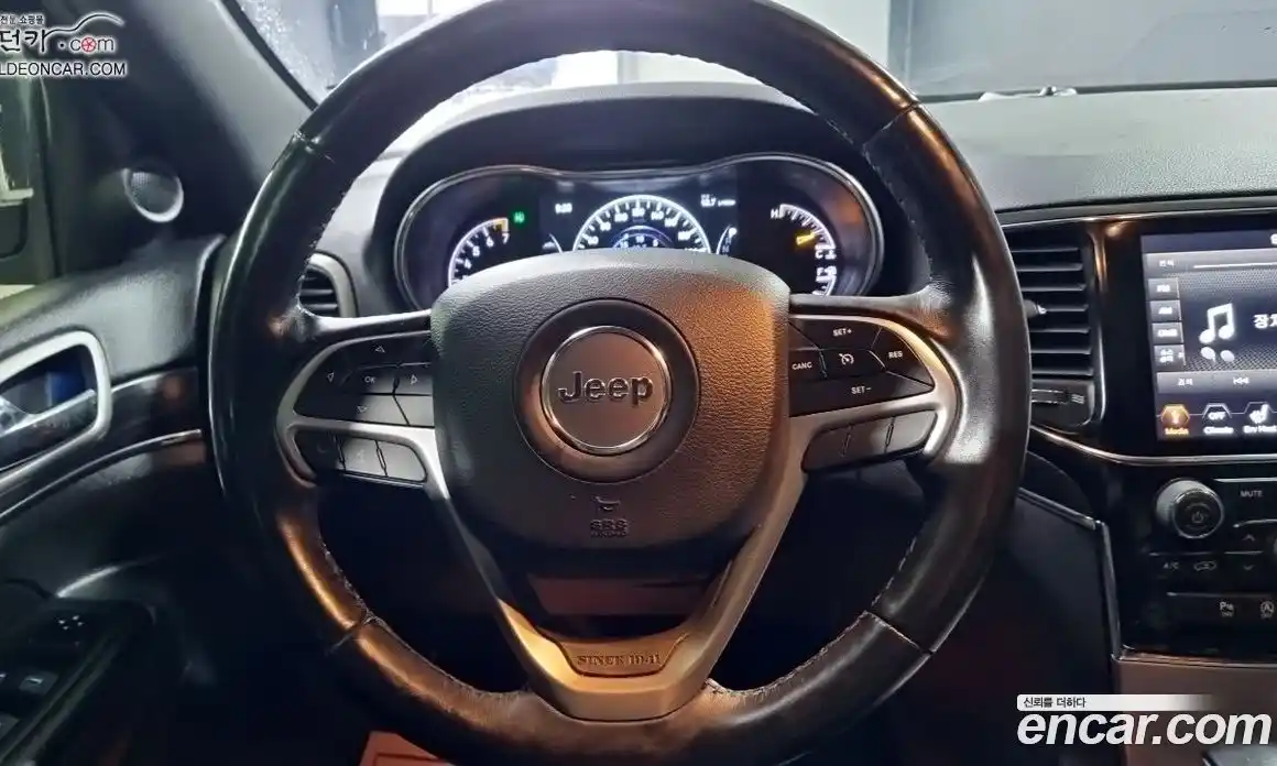 Jeep Cherokee 2021 3.6 гидро в Москве № 896674, фото 11