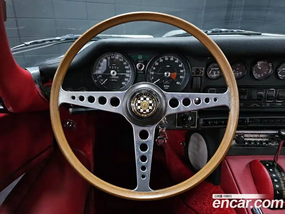 Jaguar E-TYPE 1969 4.2 гидро в Москве № 897285, фото 13