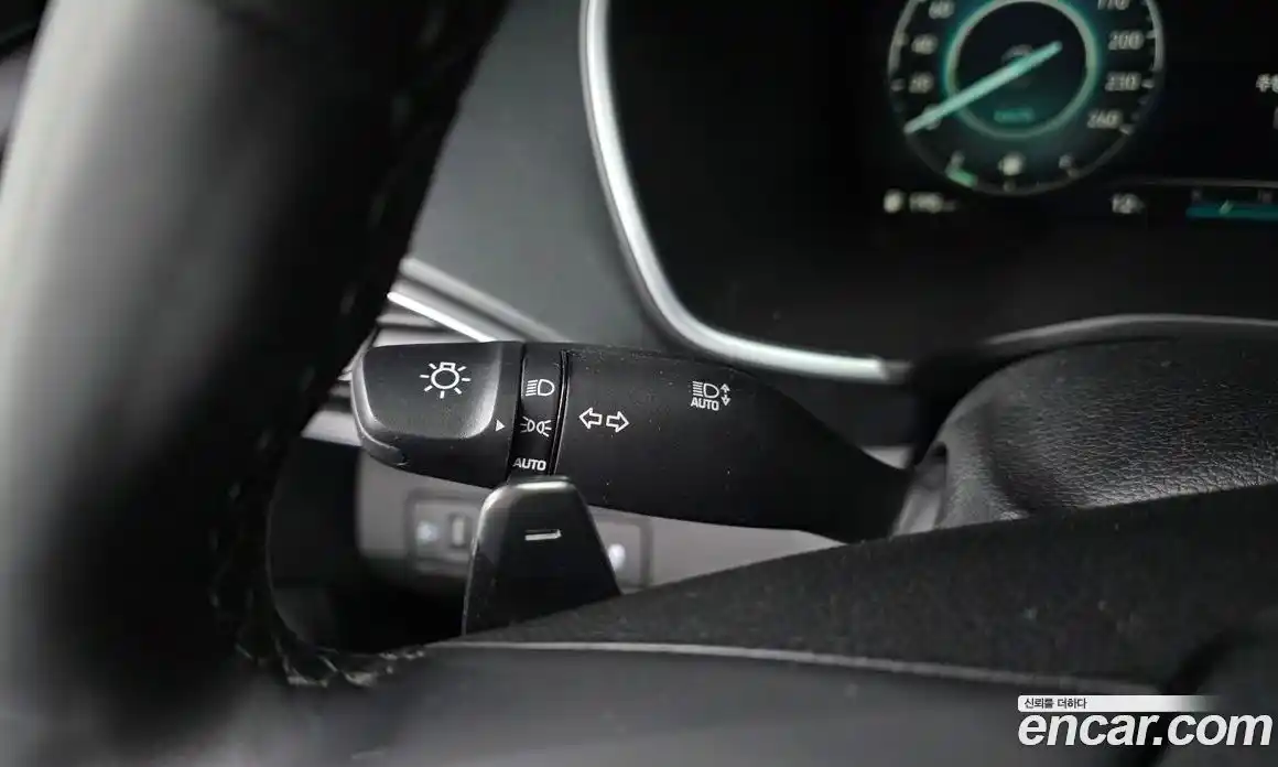 Hyundai Santa Fe 2021 2.2 Автомат в Москве № 927581, фото 17