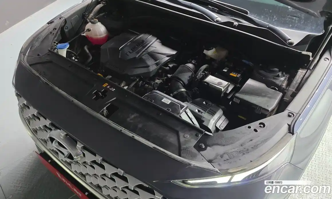 Hyundai Santa Fe 2021 2.2 Автомат в Москве № 927581, фото 5