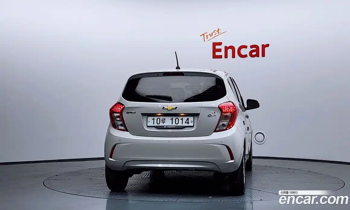 Chevrolet Spark 2018 1.0 Автомат в Москве № 934604, фото 4