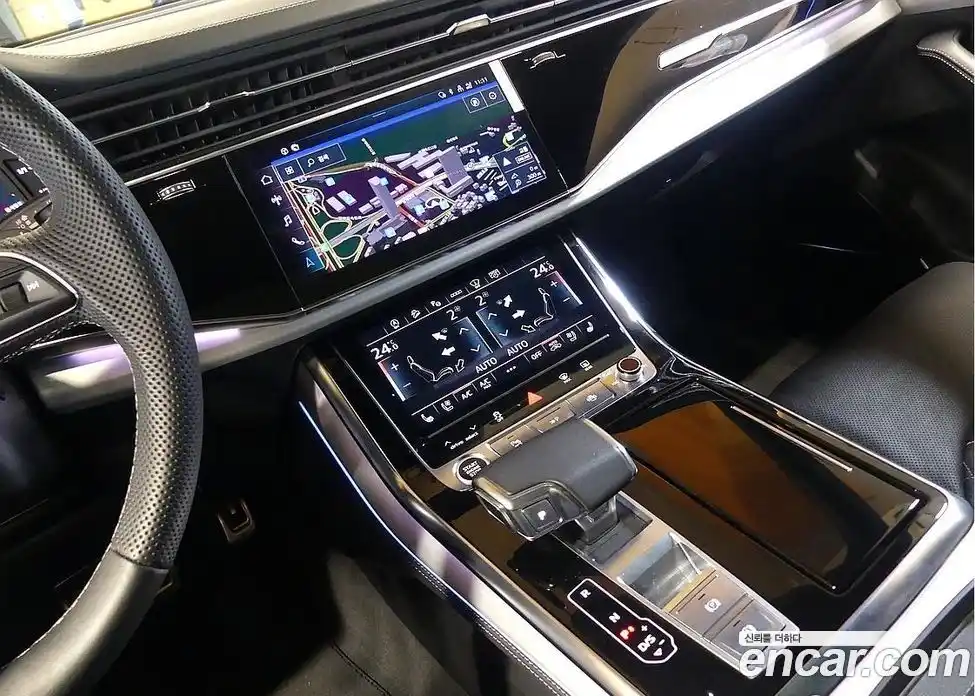 Audi Q8 2023 3.0 гидро в Москве № 971182, фото 14