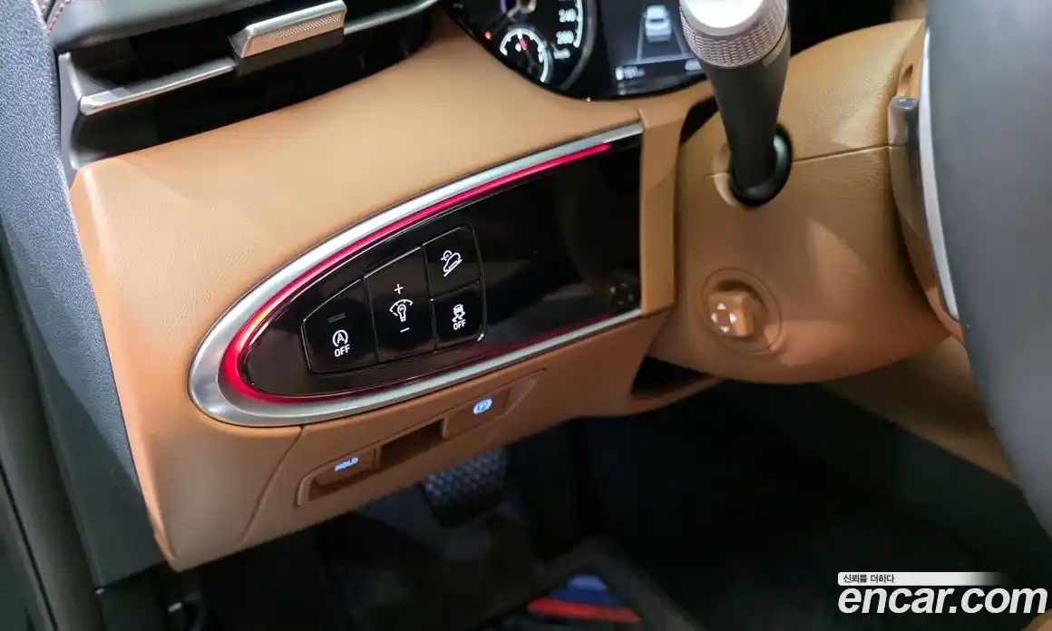 Genesis GV70 2023 2.5 Автомат в Москве № 973049, фото 15