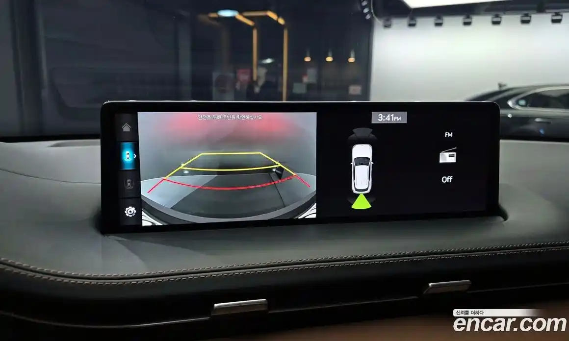 Genesis GV70 2023 2.5 Автомат в Москве № 973049, фото 18