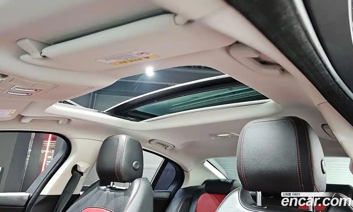 Jaguar XE 2018 2.0 гидро в Москве № 976501, фото 19