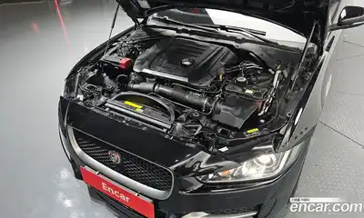 Jaguar XE 2018 2.0 гидро в Москве № 976501, миниатюра 6