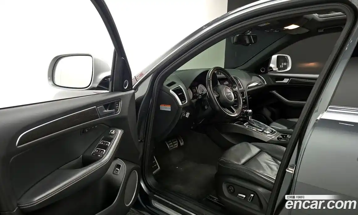 Audi SQ5 2015 3.0 гидро в Москве № 1002140, фото 11