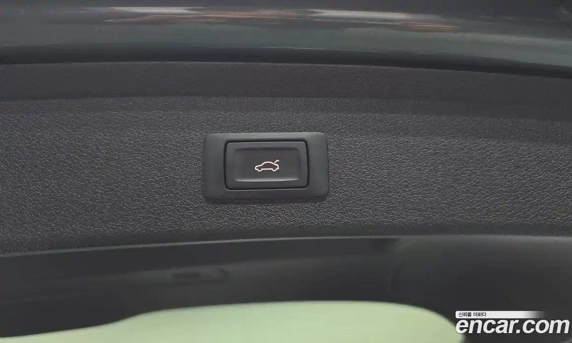 Audi SQ5 2015 3.0 гидро в Москве № 1002140, фото 20
