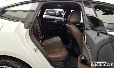 BMW i4 2022 0.2 гидро в Москве № 1004362, миниатюра 12