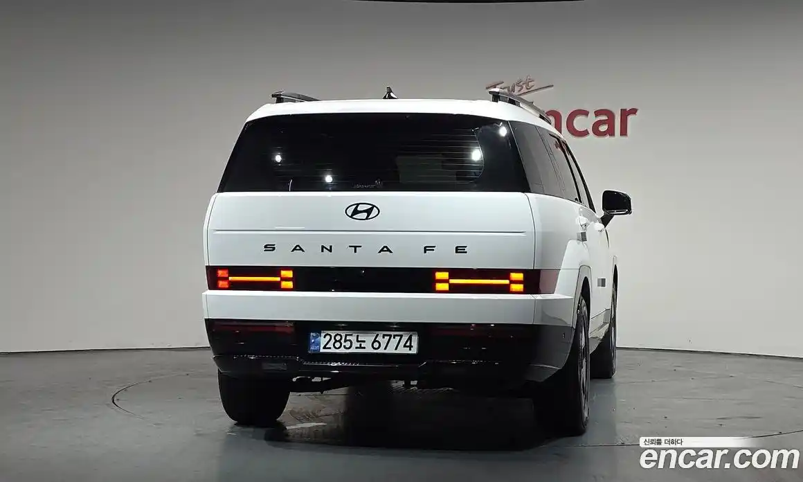 Hyundai Santa Fe 2024 1.6 Автомат в Москве № 1007233, фото 3