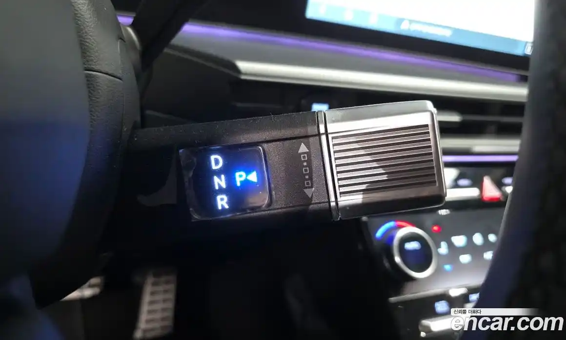 Hyundai Santa Fe 2024 1.6 Автомат в Москве № 1007233, фото 8