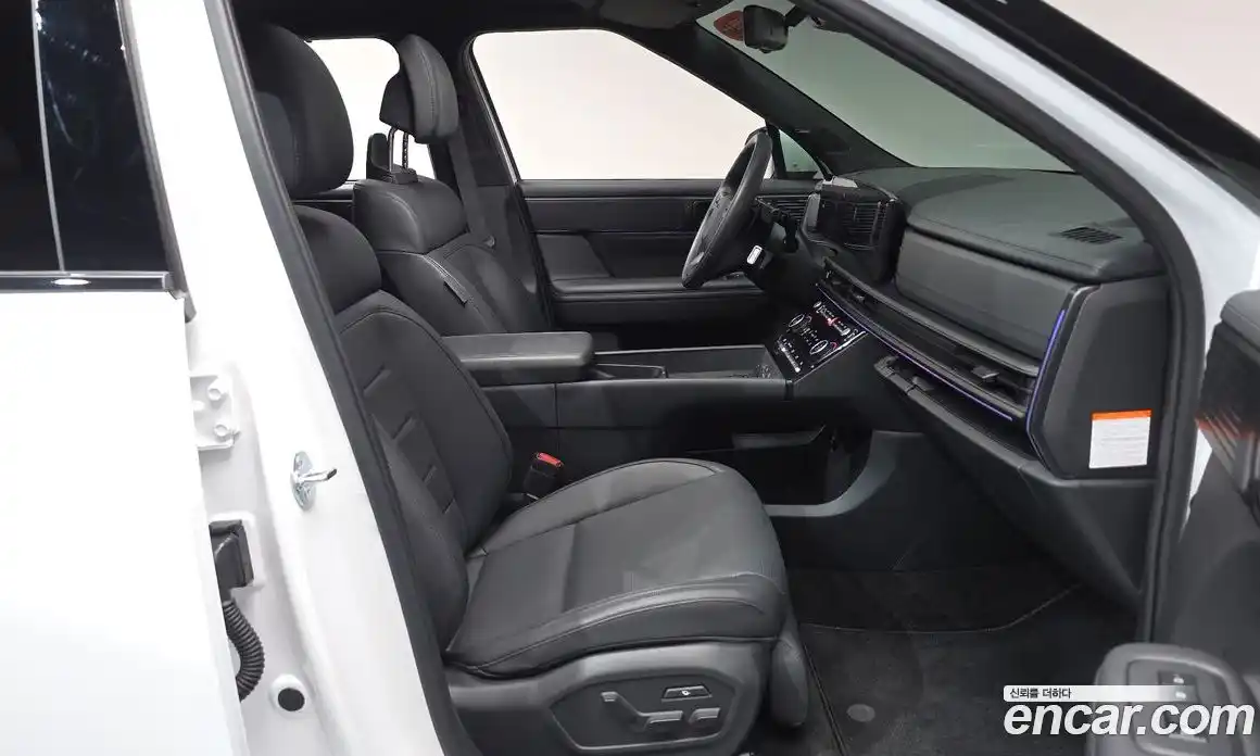 Hyundai Santa Fe 2024 1.6 Автомат в Москве № 1007233, фото 9