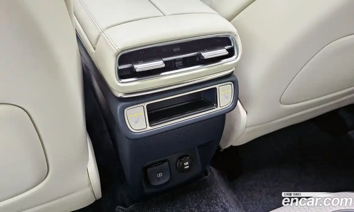 Genesis GV80 2025 2.5 Автомат в Москве № 1009902, фото 17