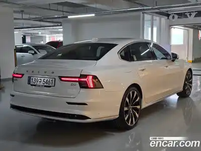 Volvo S90 2025 2.0 гидро в Москве № 1010286, миниатюра 2