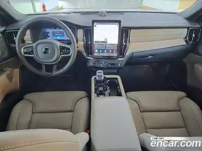 Volvo S90 2025 2.0 гидро в Москве № 1010286, миниатюра 7