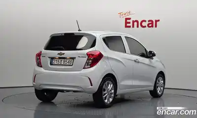 Chevrolet Spark 2022 1.0 Автомат в Москве № 1011870, миниатюра 2