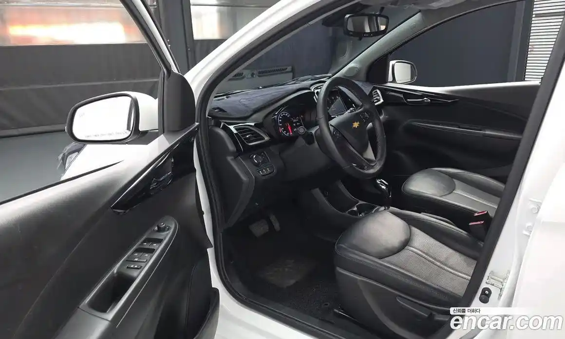 Chevrolet Spark 2022 1.0 Автомат в Москве № 1011870, фото 10