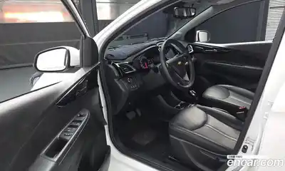 Chevrolet Spark 2022 1.0 Автомат в Москве № 1011870, миниатюра 10