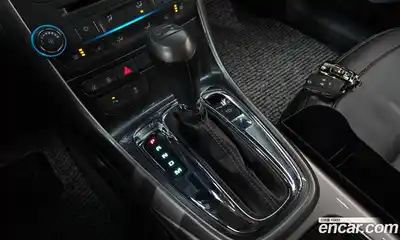 Chevrolet Malibu 2015 2.0 Автомат в Москве № 1012201, миниатюра 9