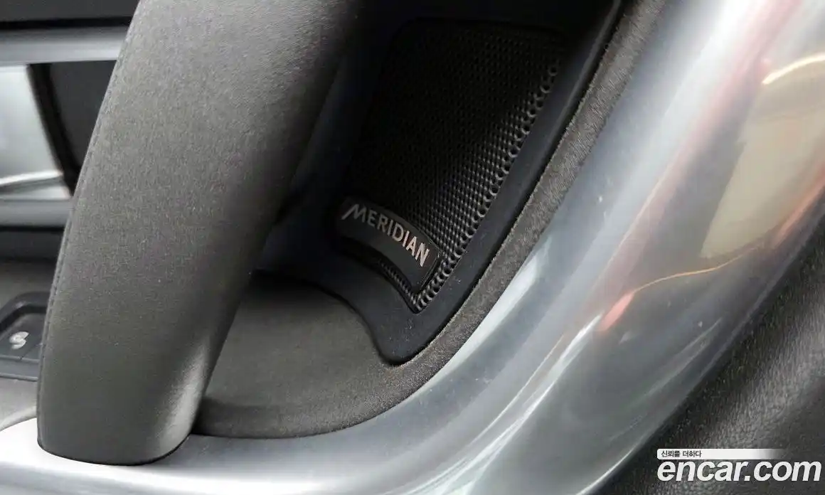 Land Rover Discovery Sport 2019 2.0 гидро в Москве № 1012722, фото 18
