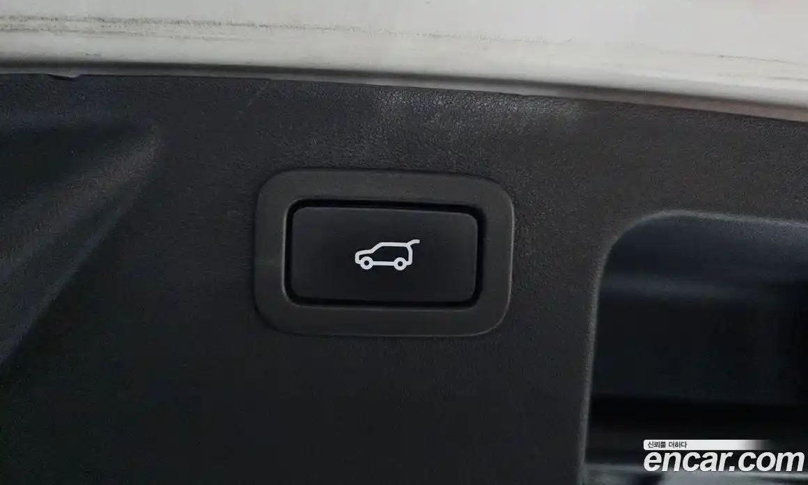 Land Rover Discovery Sport 2019 2.0 гидро в Москве № 1012722, фото 20