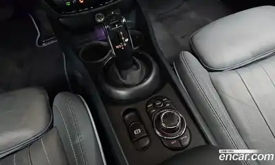 Mini Clubman 2022 1.5 гидро в Москве № 1013917, миниатюра 9