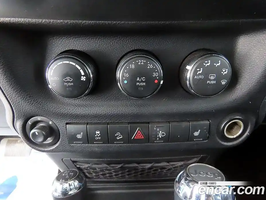 Jeep Wrangler 2017 3.6 гидро в Москве № 1015133, фото 12
