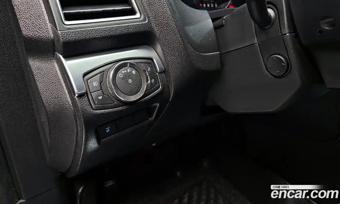Ford Explorer 2018 2.3 гидро в Москве № 1015533, фото 14