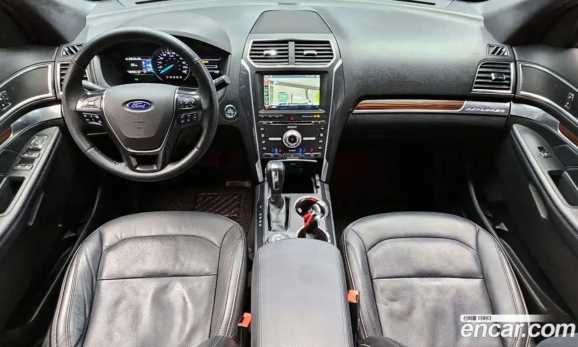 Ford Explorer 2018 2.3 гидро в Москве № 1015533, фото 7