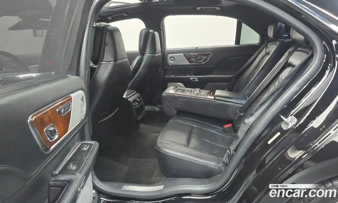 Lincoln Continental 2019 3.0 гидро в Москве № 1031453, фото 12