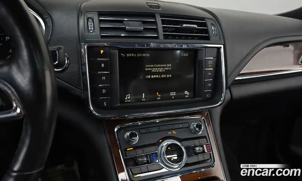Lincoln Continental 2019 3.0 гидро в Москве № 1031453, фото 15