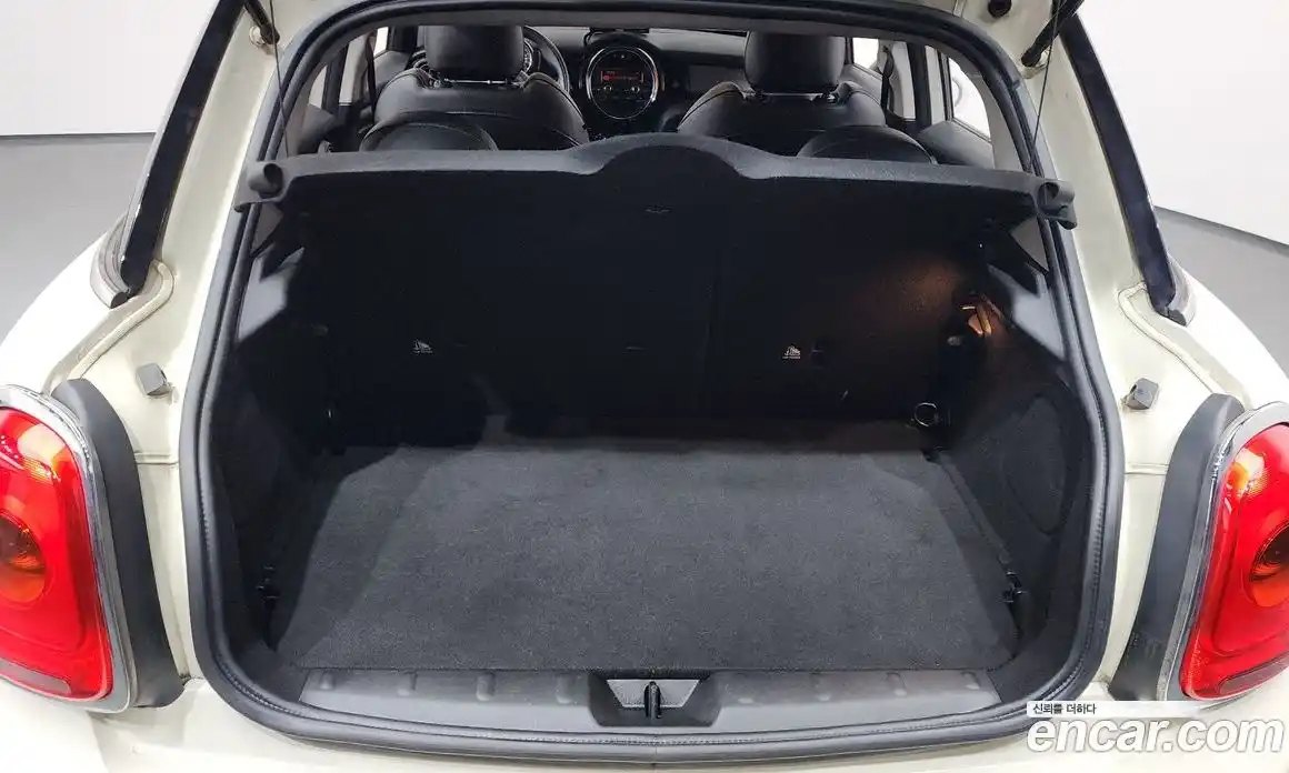 Mini Cooper 2015 1.5 гидро в Москве № 139049, фото 20