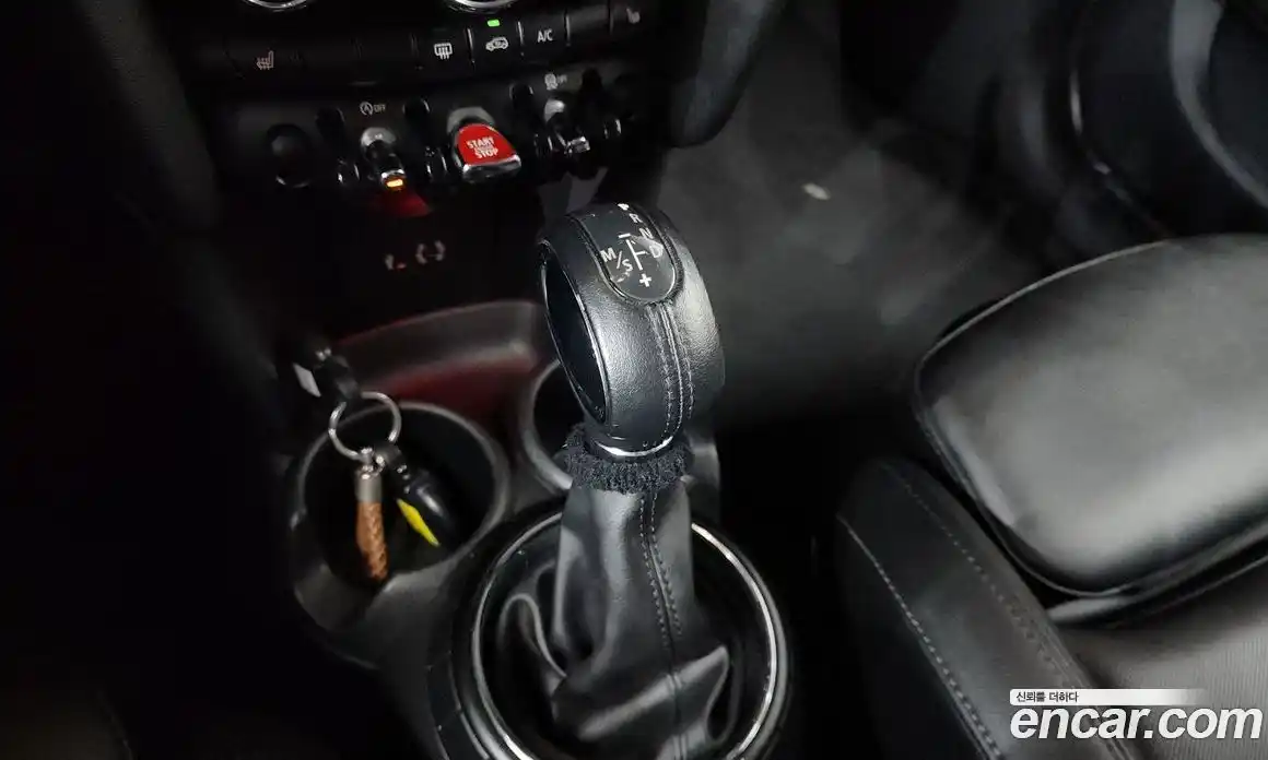 Mini Cooper 2015 1.5 гидро в Москве № 139049, фото 9