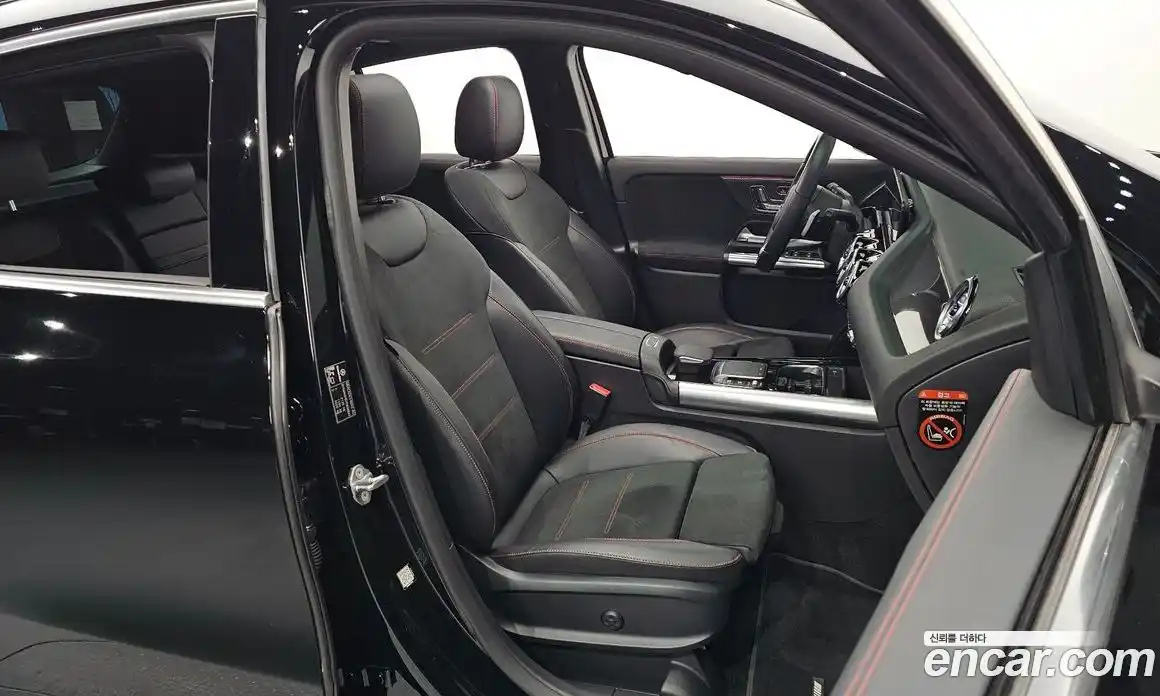 Mercedes-Benz GLA-Class 2022 2.0 гидро в Москве № 139100, фото 10