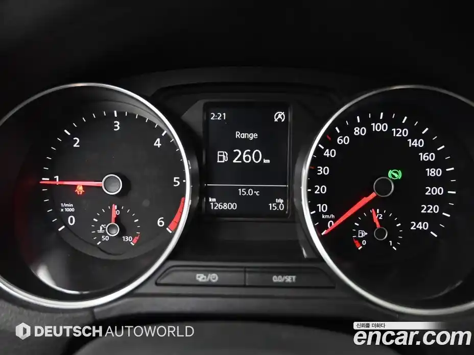 Volkswagen Polo 2015 1.4 гидро в Москве № 146989, фото 8