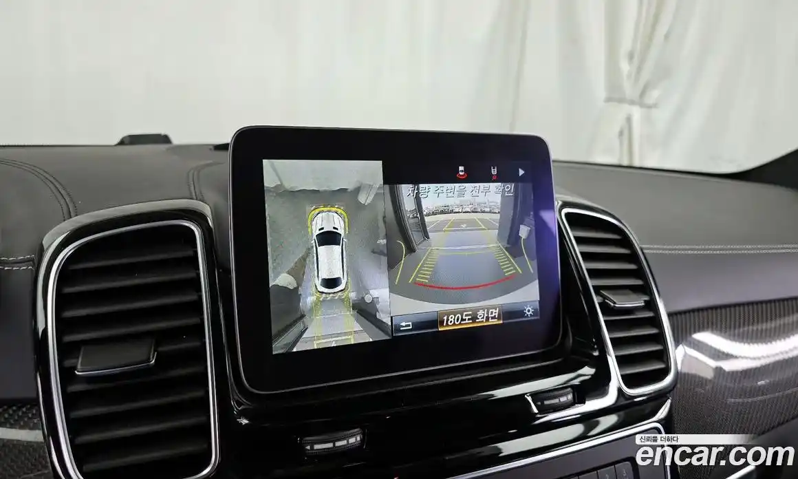 Mercedes-Benz GLE-Class 2019 5.5 Автомат в Москве № 150797, фото 15