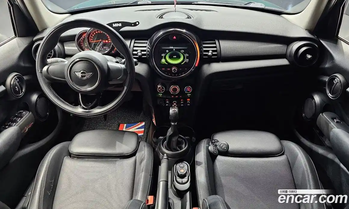 Mini Cooper 2018 1.5 гидро в Москве № 152260, фото 7