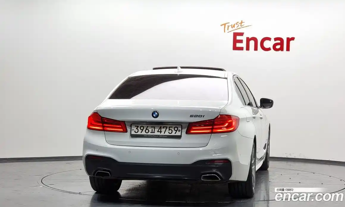 BMW 5-Series 2020 2.0 гидро в Москве, фото 4