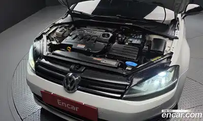 Volkswagen Golf 2015 2.0 гидро в Москве № 162045, миниатюра 6