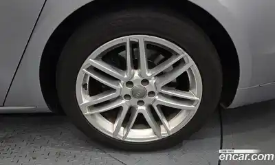 Audi A8 2015 4.1 гидро в Москве № 163742, миниатюра 5