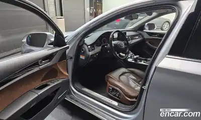 Audi A8 2015 4.1 гидро в Москве № 163742, миниатюра 10