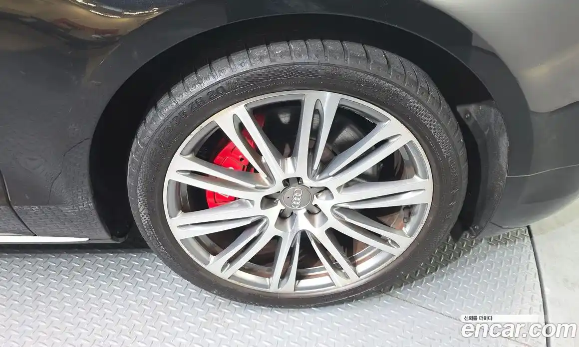 Audi A8 2011 4.2 гидро в Москве № 163913, фото 4